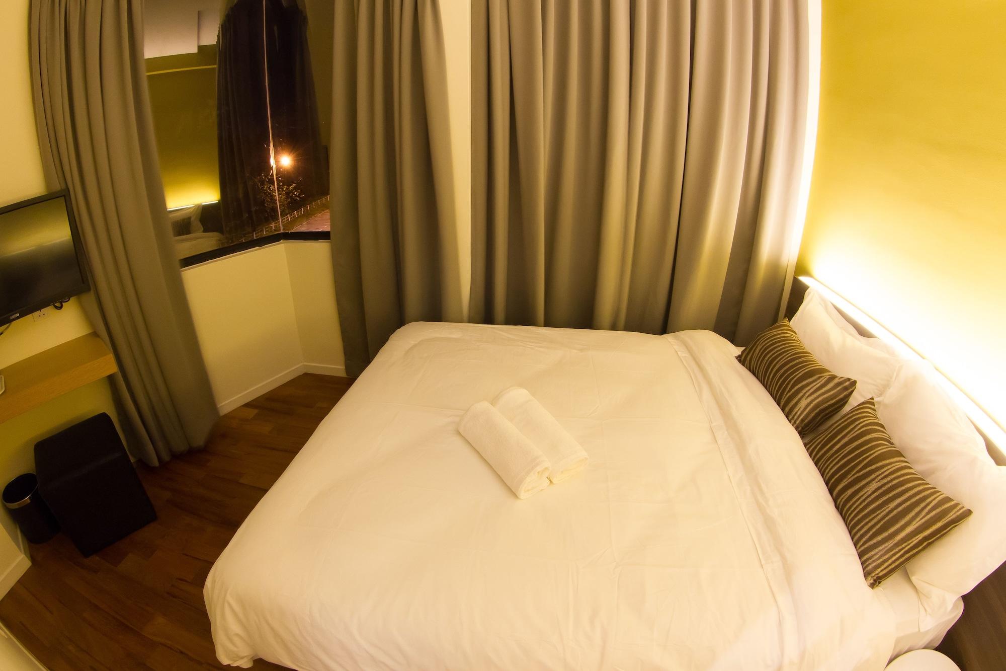 Mood Hotel Johor Bahru Buitenkant foto