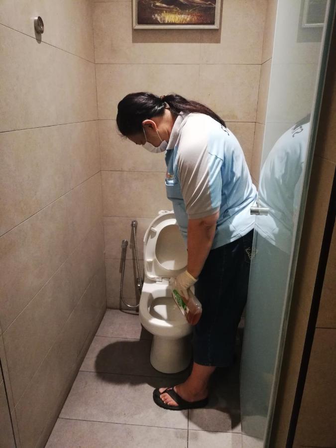 Mood Hotel Johor Bahru Buitenkant foto